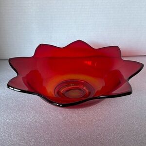 Vintage Fenton Ruby Red Amberina Lotus Bowl 9.5”x3” It’s Fire